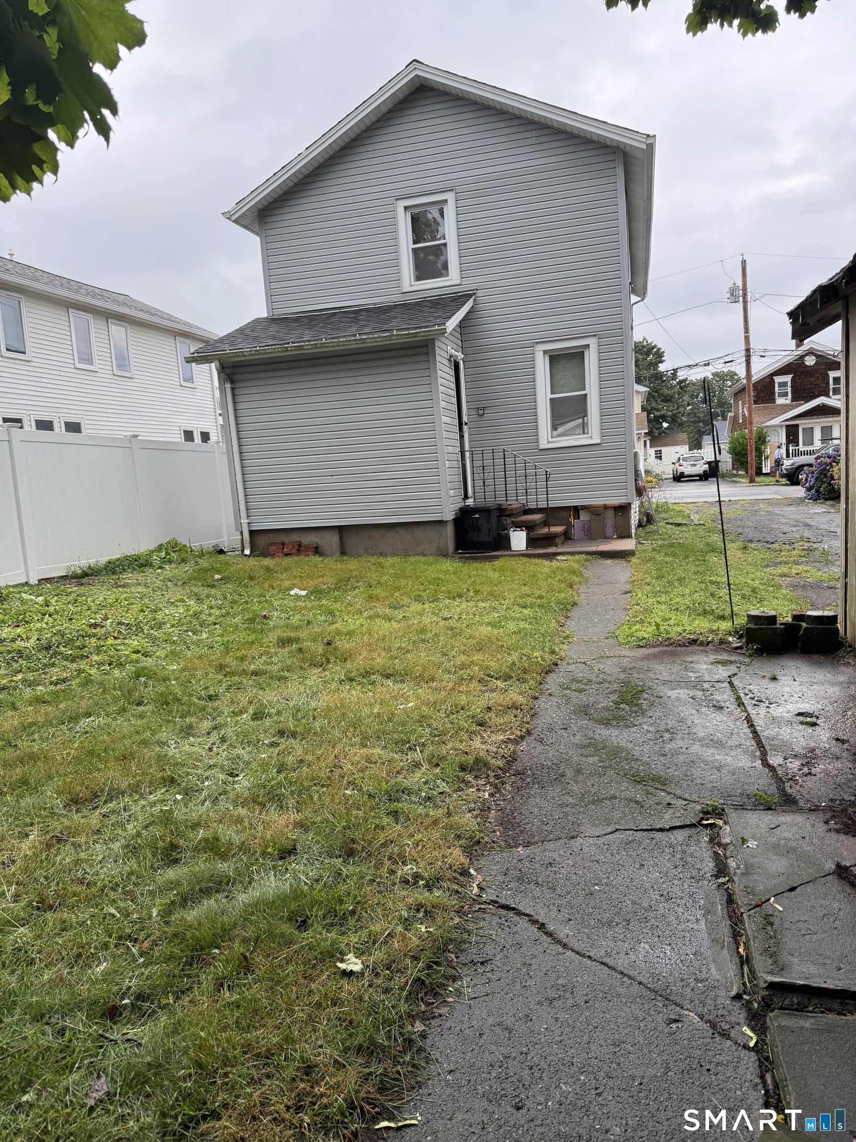 18 Coolridge Road Milford CT 06460