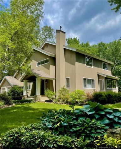 2 Tanglewood Drive Canton CT 06019
