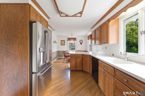 3 Lenora Drive Simsbury CT 06092