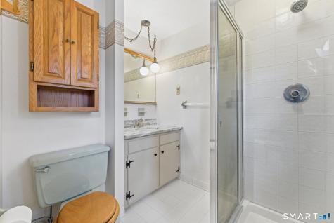 3 Lenora Drive Simsbury CT 06092
