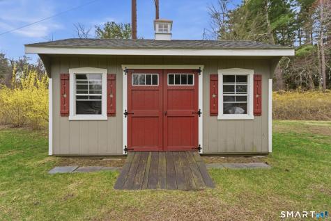 3 Lenora Drive Simsbury CT 06092