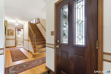 3 Lenora Drive Simsbury CT 06092