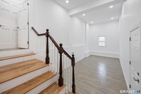 3 Boulder Creek Road Newtown CT 06470