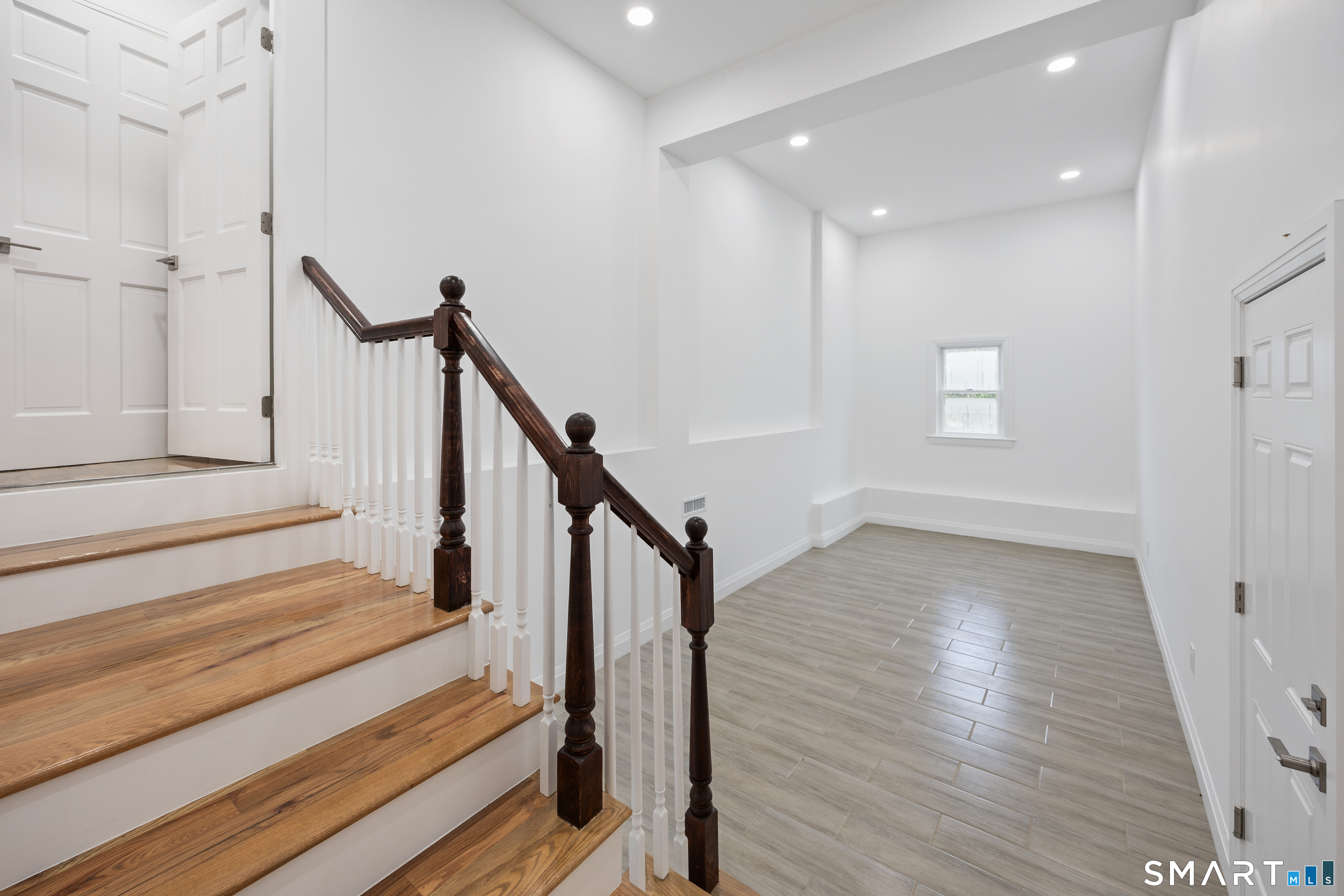3 Boulder Creek Road Newtown CT 06470