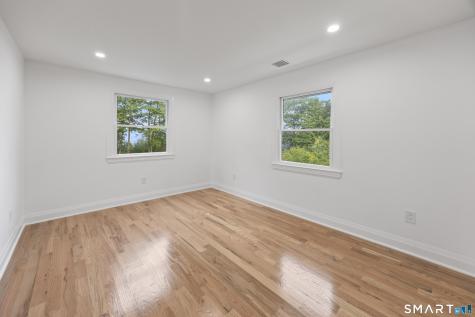 3 Boulder Creek Road Newtown CT 06470
