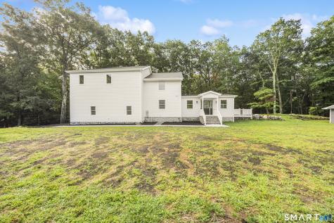 3 Boulder Creek Road Newtown CT 06470