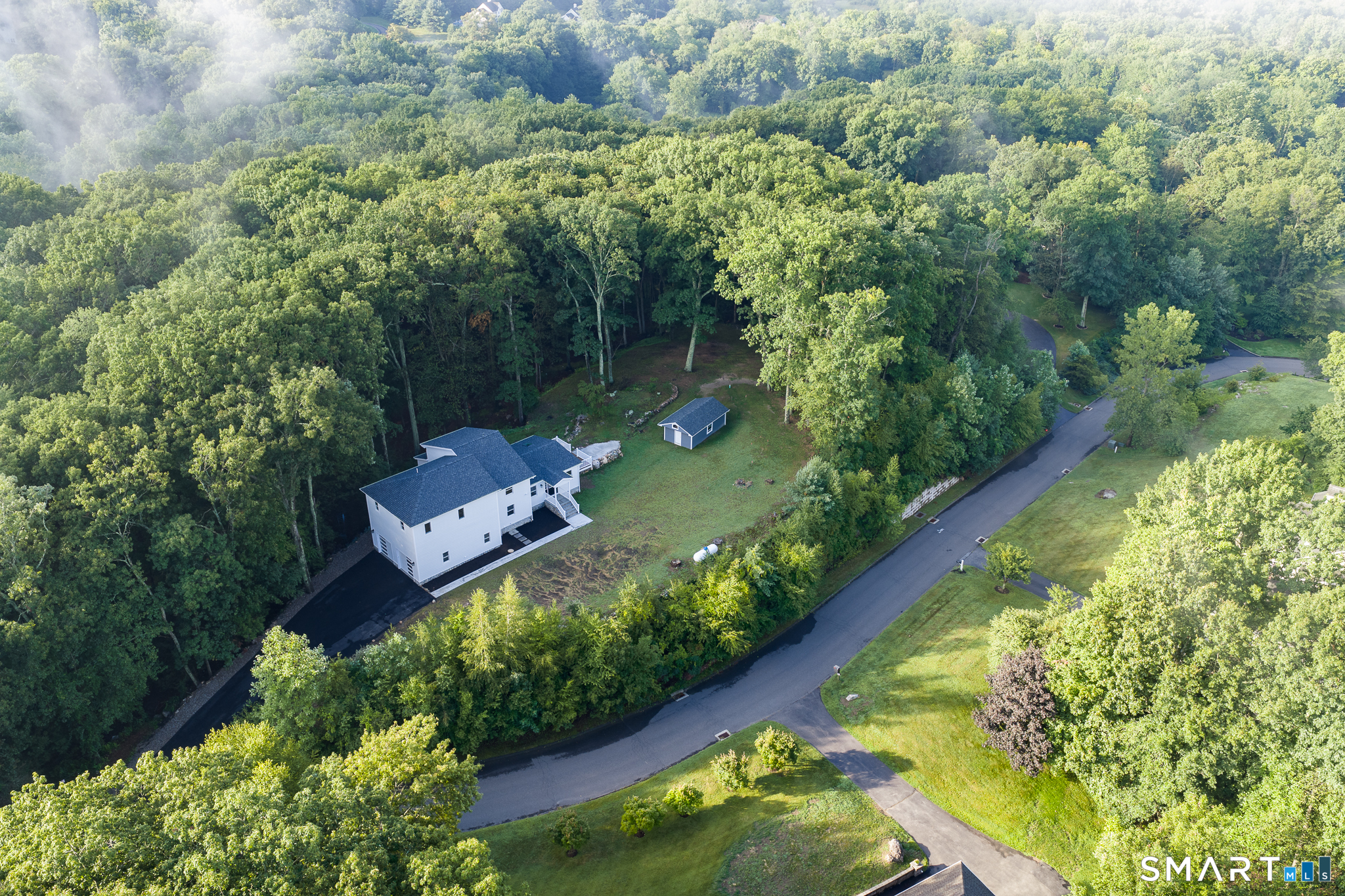 3 Boulder Creek Road Newtown CT 06470