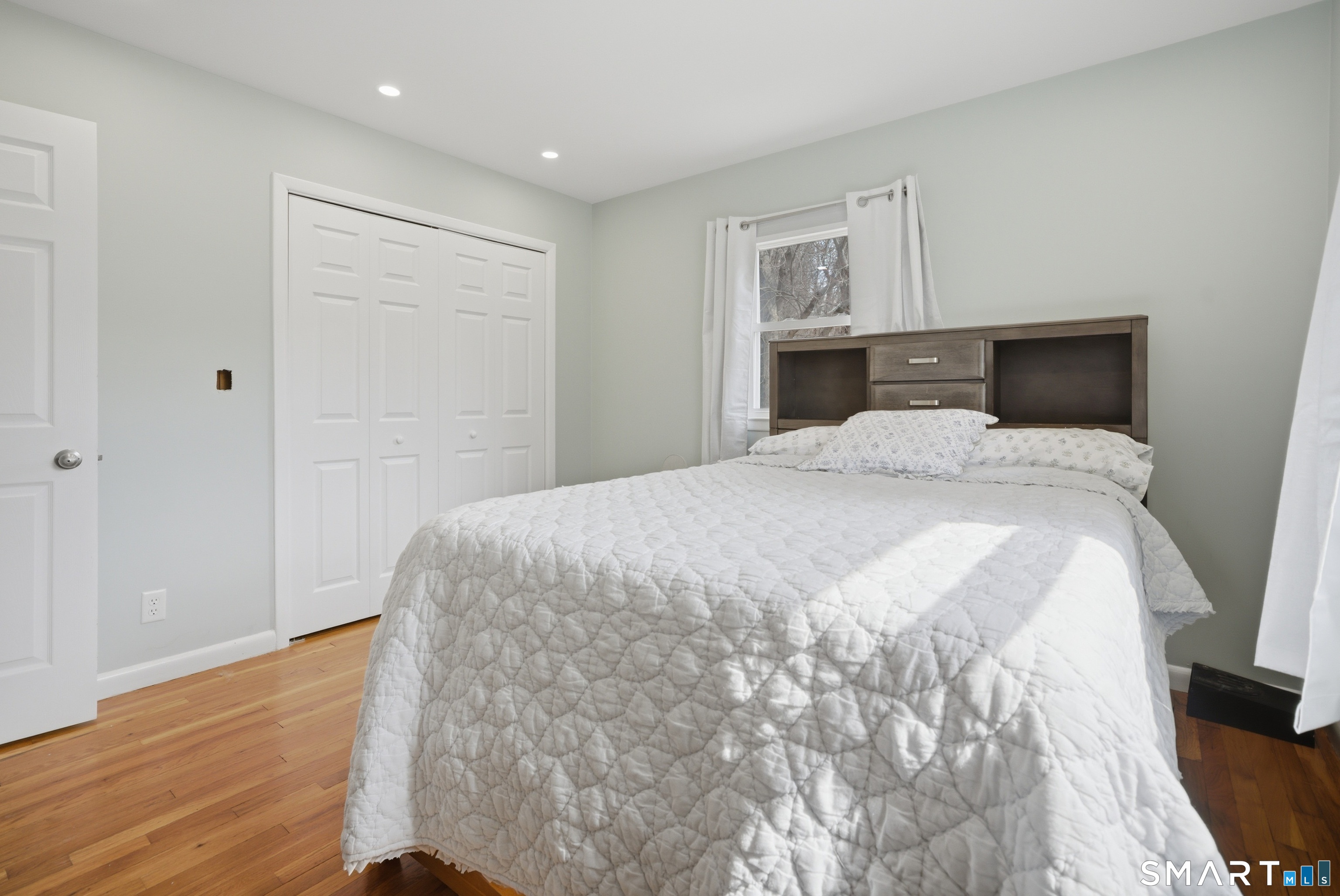 96 Toll House Lane Fairfield CT 06825