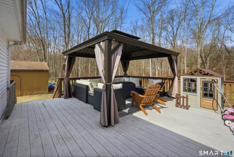 96 Toll House Lane Fairfield CT 06825
