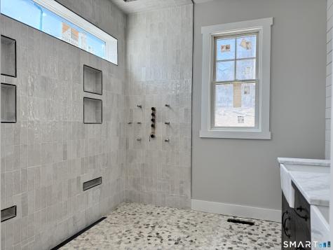 2 Pickett Road Roxbury CT 06783