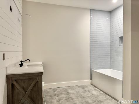 2 Pickett Road Roxbury CT 06783