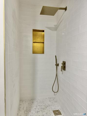 2 Pickett Road Roxbury CT 06783