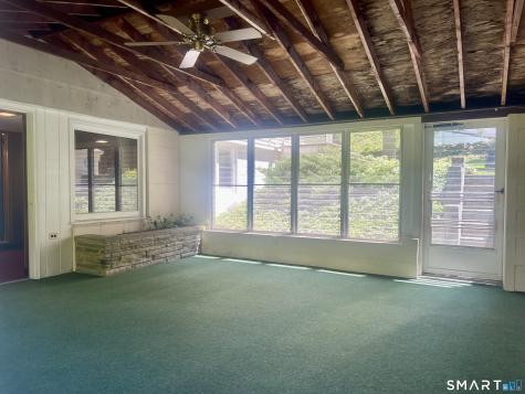 9 Apple Lane Redding CT 06896