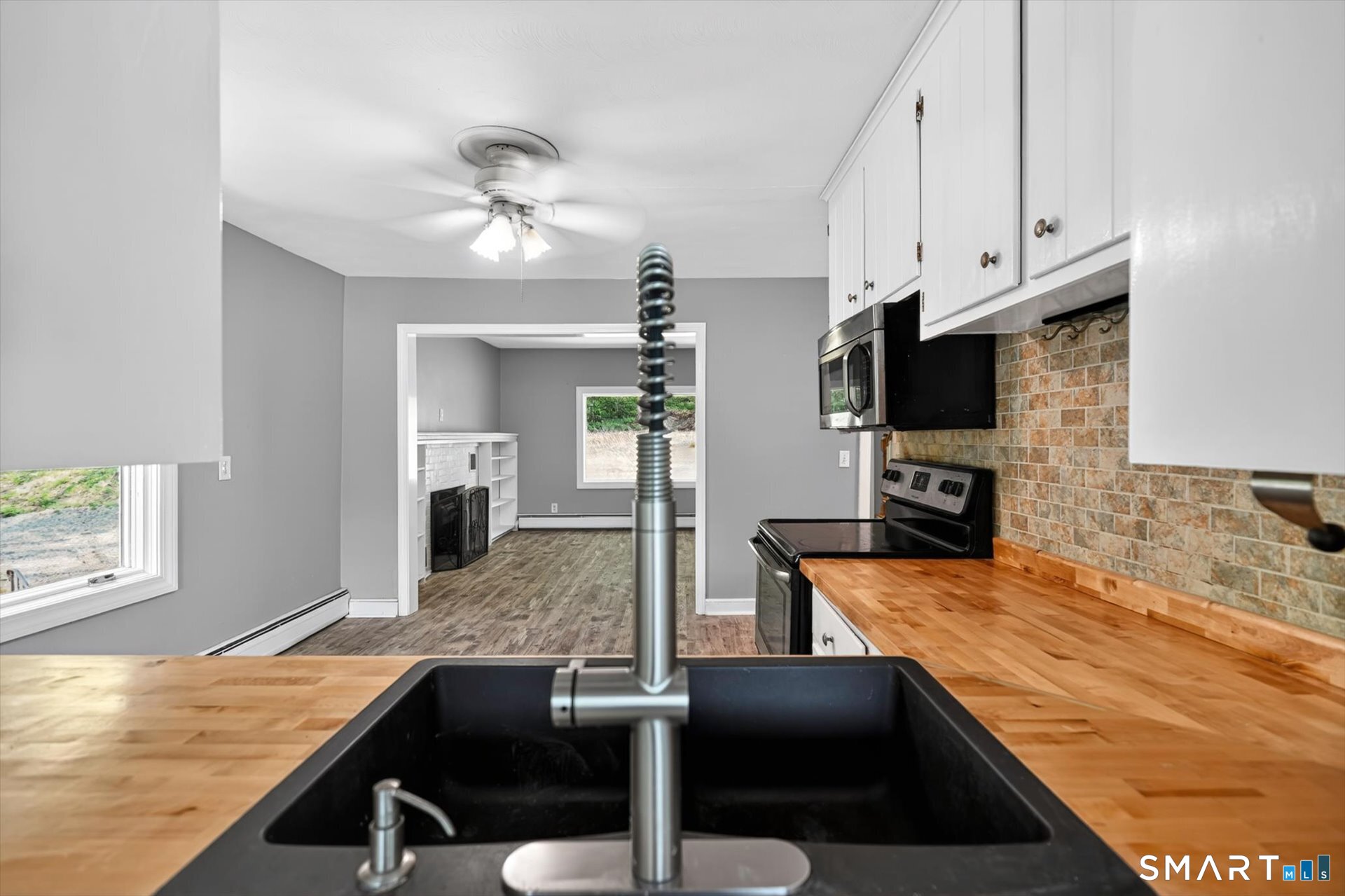 35 Hemlock Road Granby CT 06035