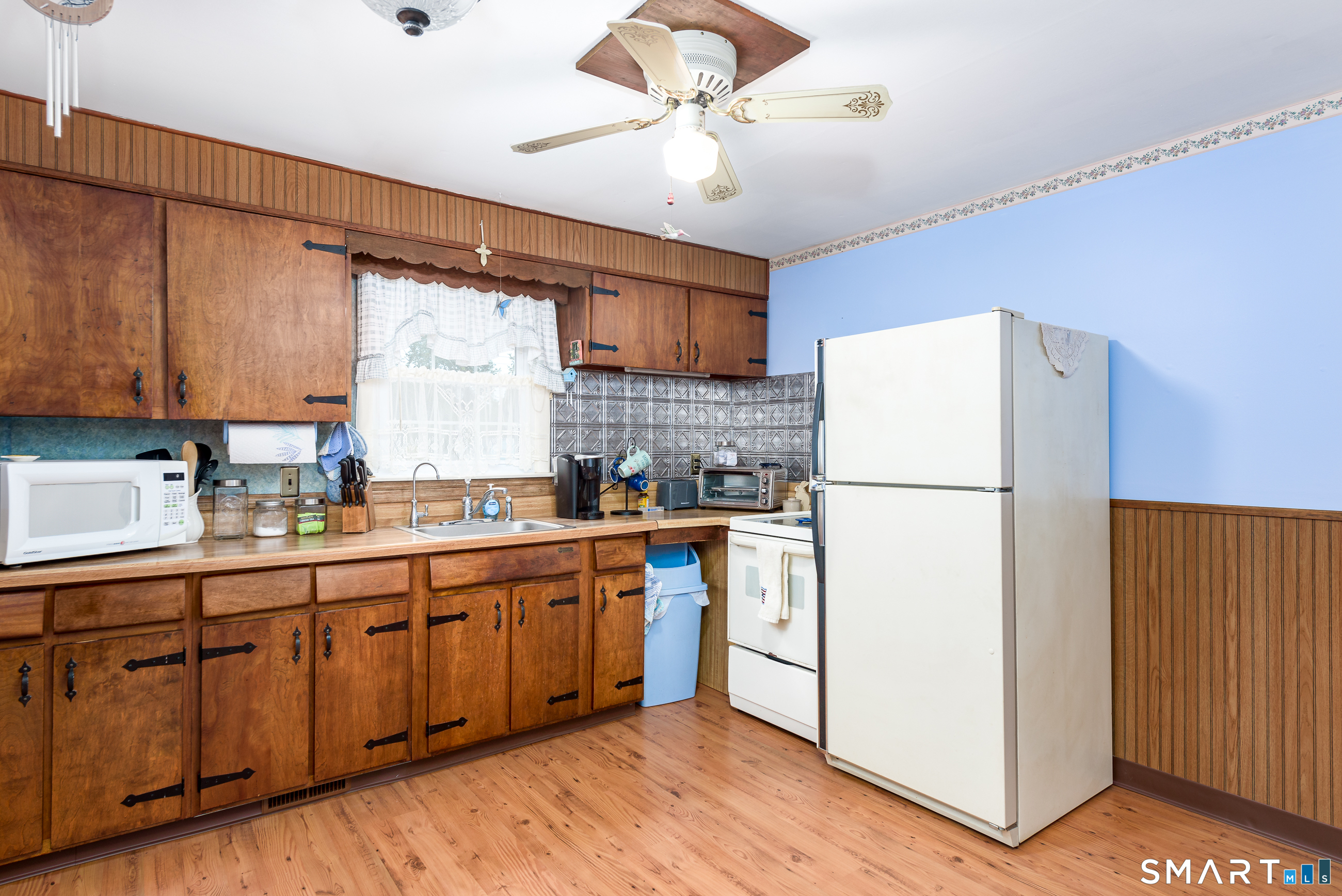 103 Chestnut Drive Colchester CT 06415