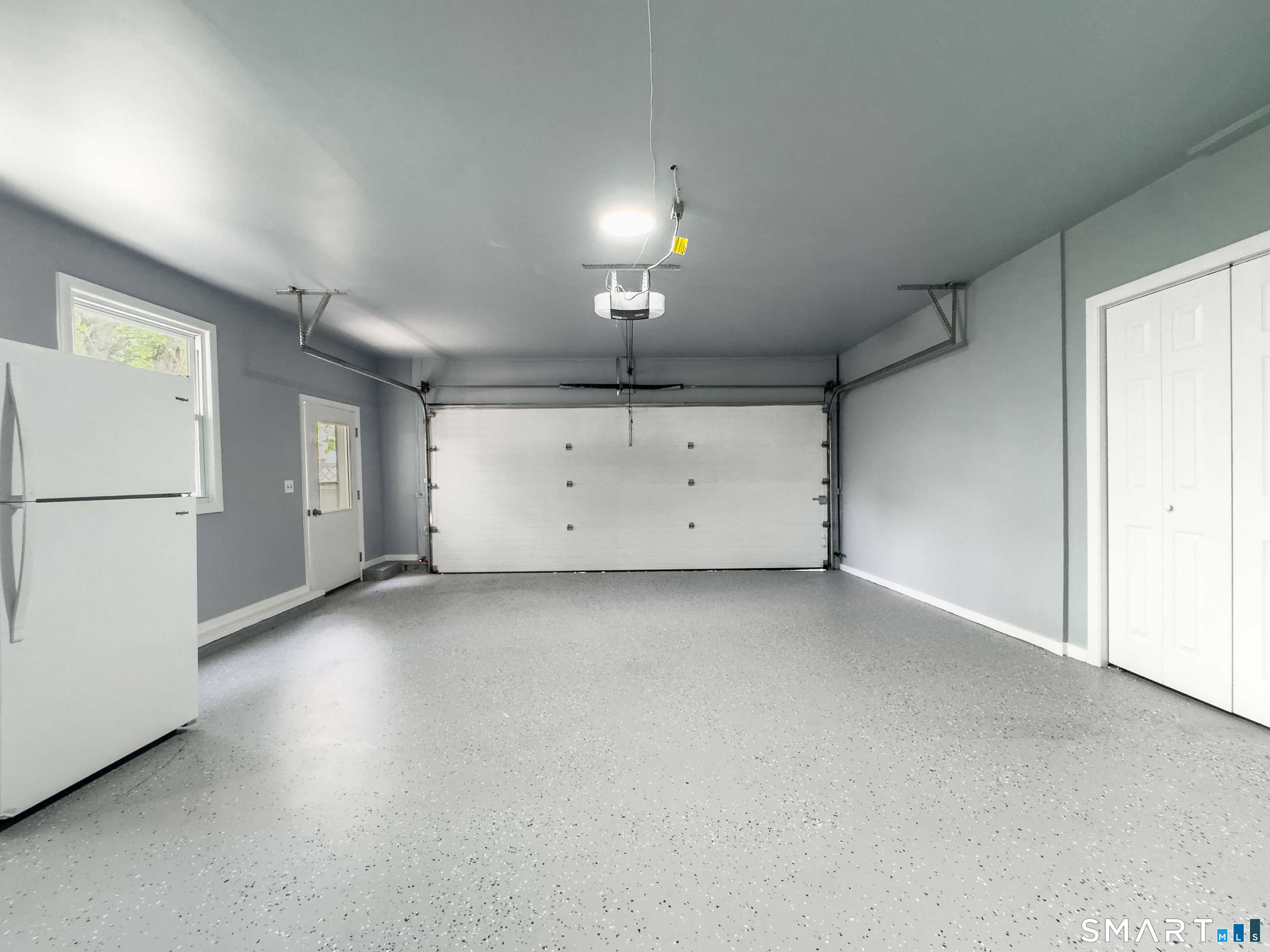 81 Esther Avenue Waterbury CT 06708