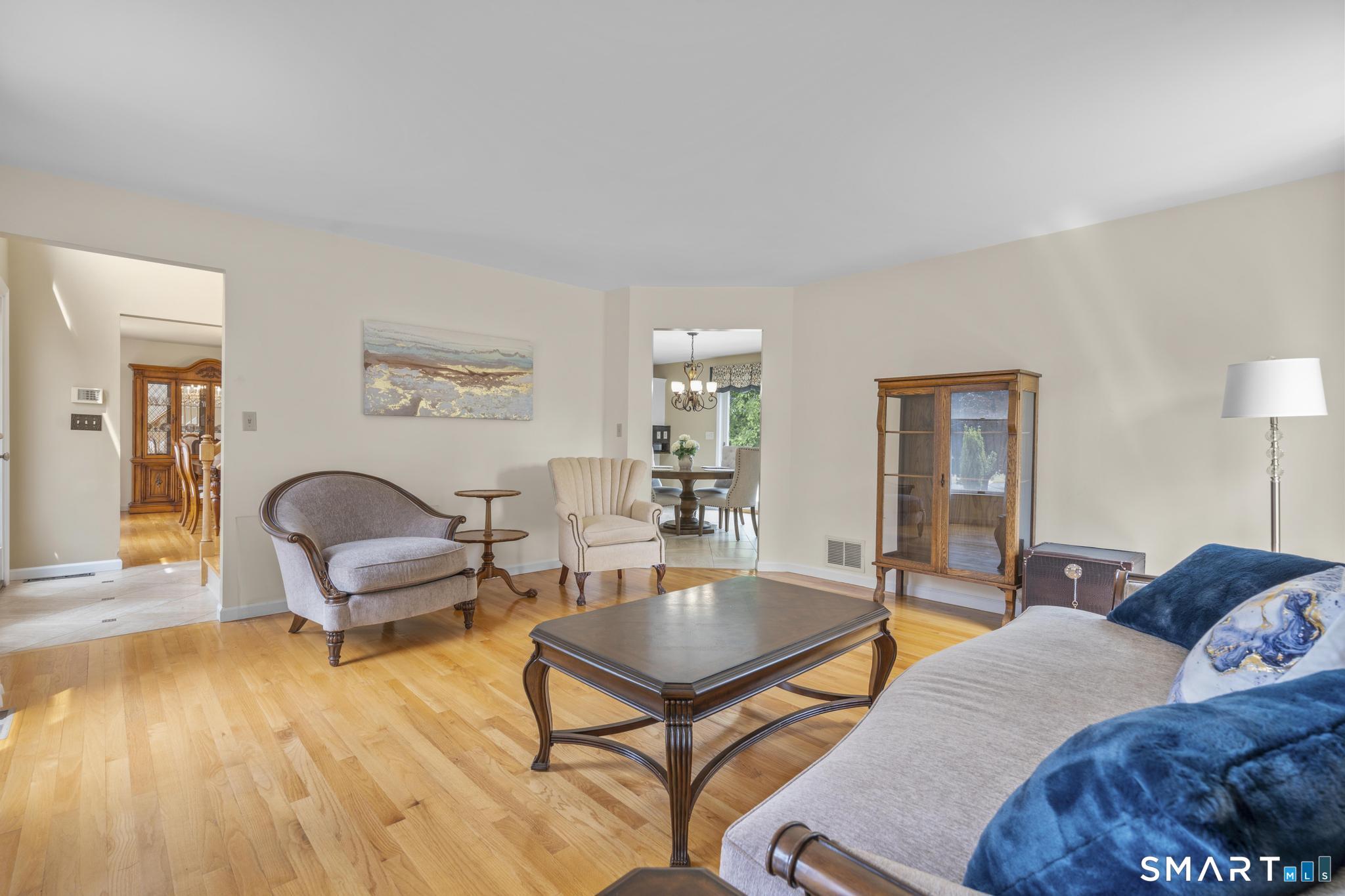 32 Justine Drive North Haven CT 06473