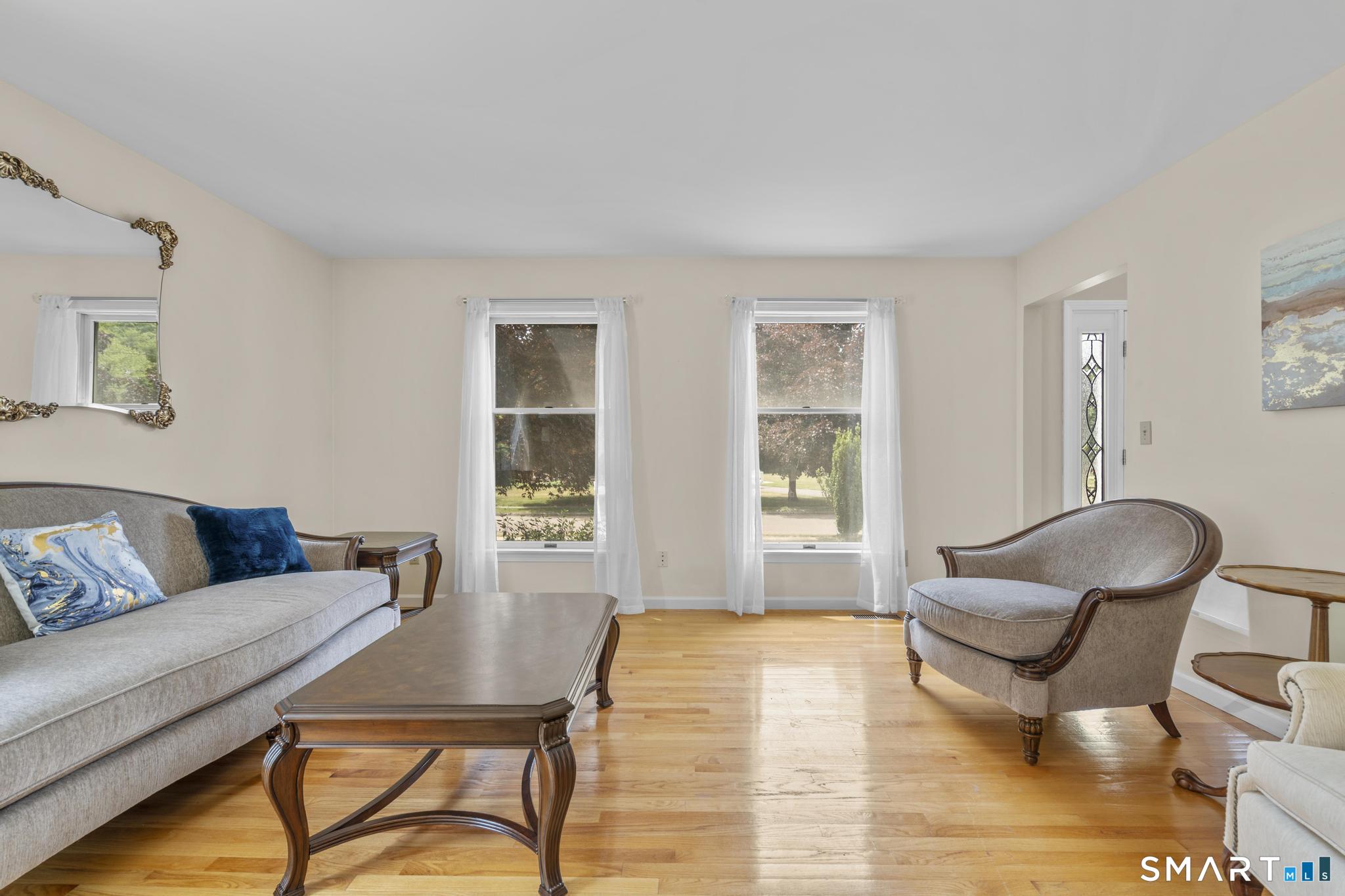 32 Justine Drive North Haven CT 06473