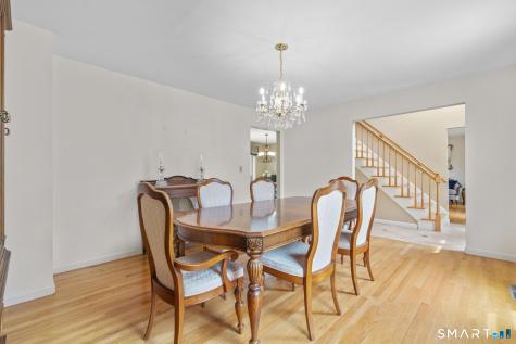 32 Justine Drive North Haven CT 06473