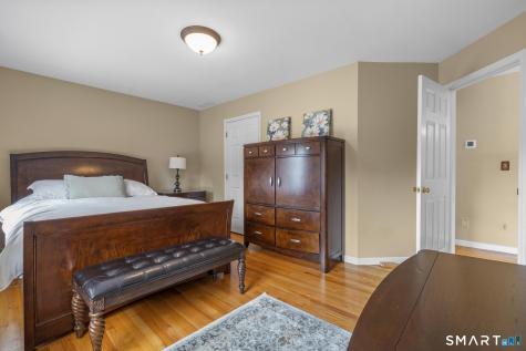 32 Justine Drive North Haven CT 06473