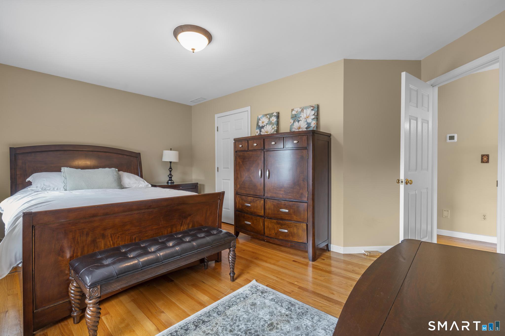 32 Justine Drive North Haven CT 06473
