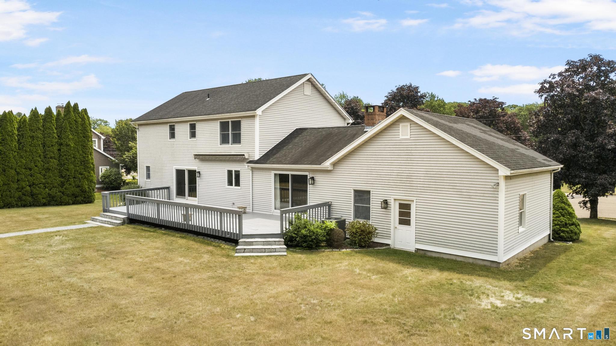 32 Justine Drive North Haven CT 06473