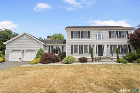 32 Justine Drive North Haven CT 06473