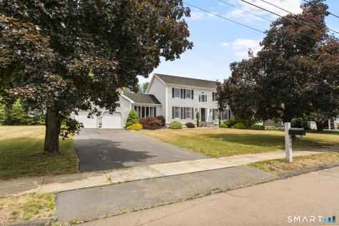 32 Justine Drive North Haven CT 06473