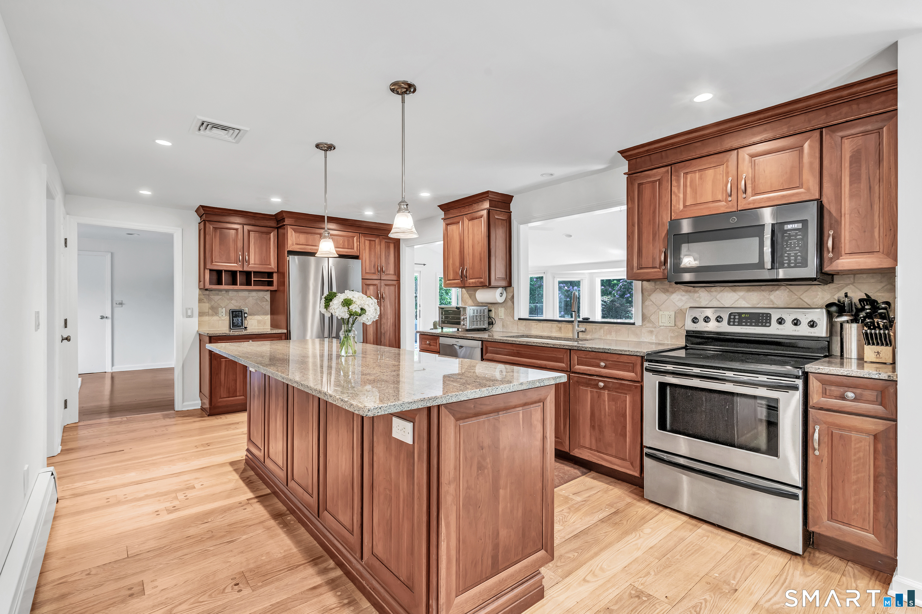 76 Greenbrier Road Trumbull CT 06611