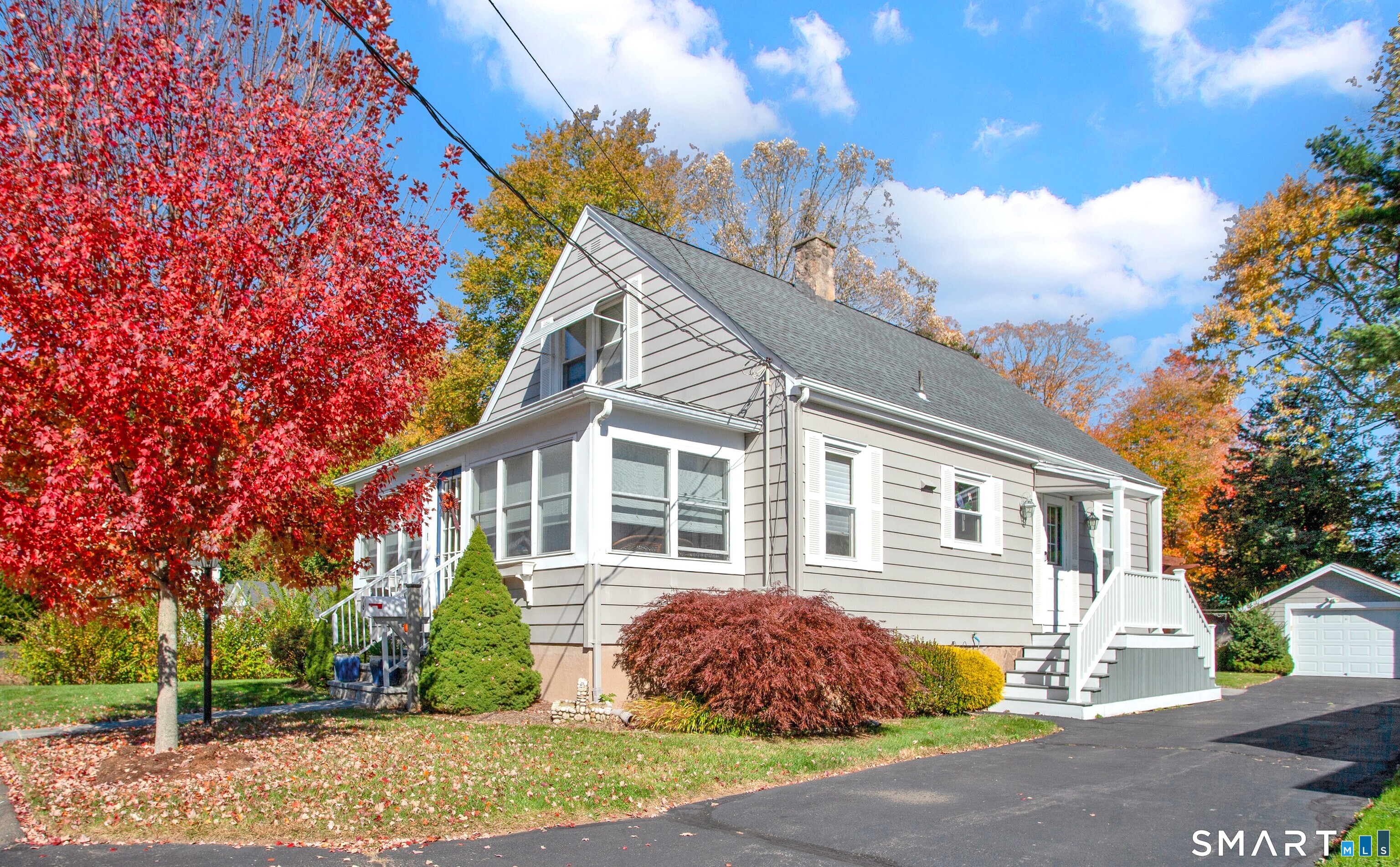 6 Willow Road Branford CT 06405