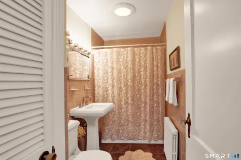 6 Willow Road Branford CT 06405