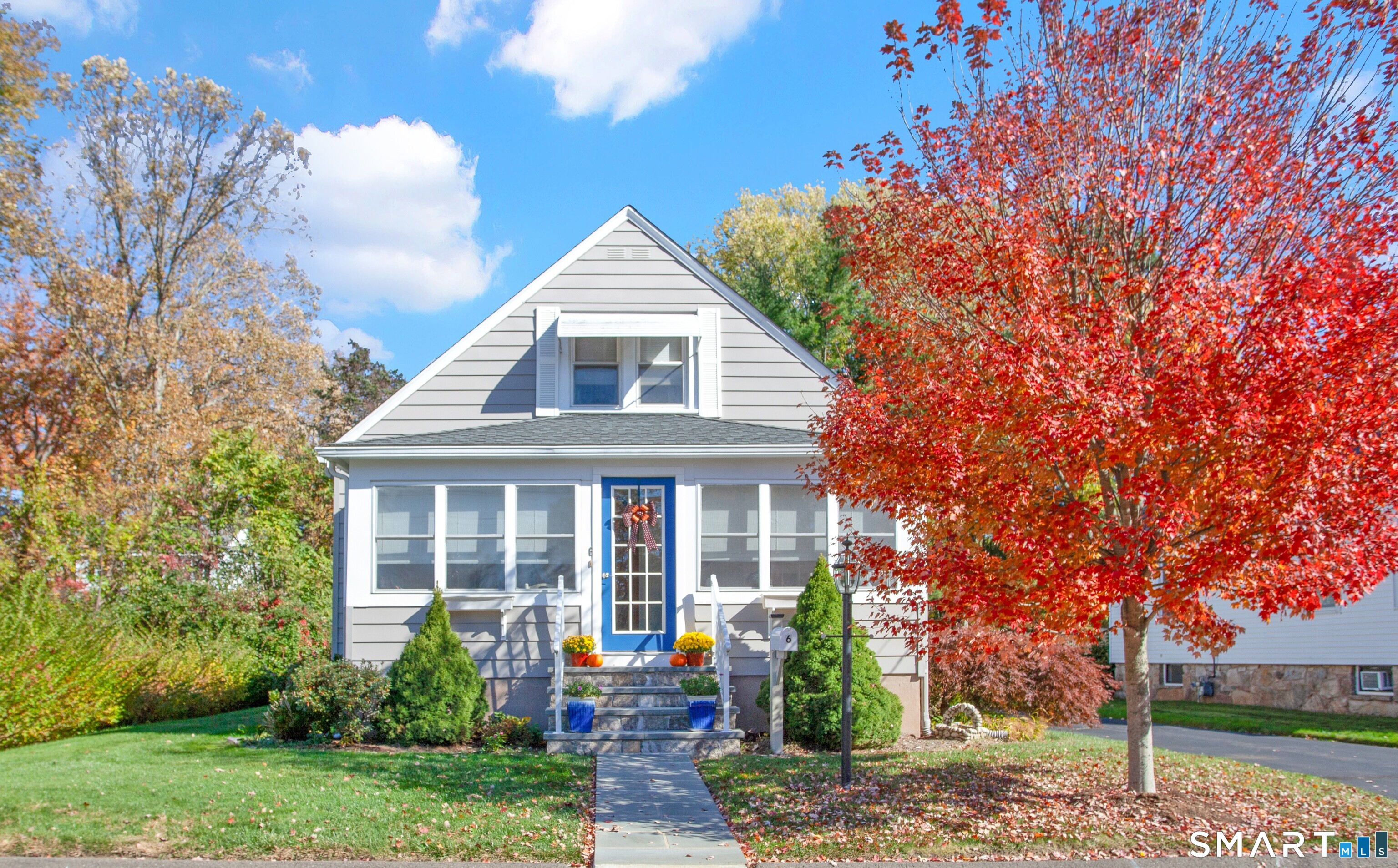 6 Willow Road Branford CT 06405
