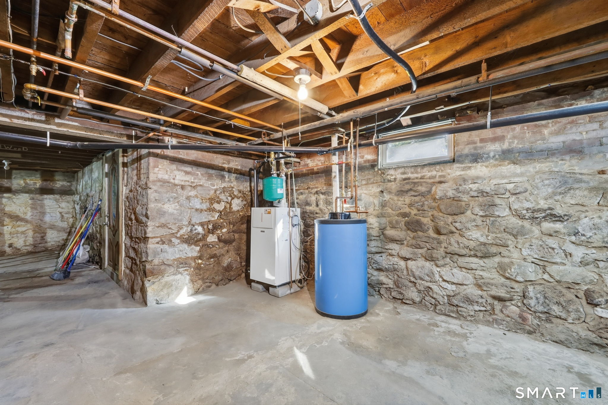 292 Charter Oak Street Manchester CT 06040