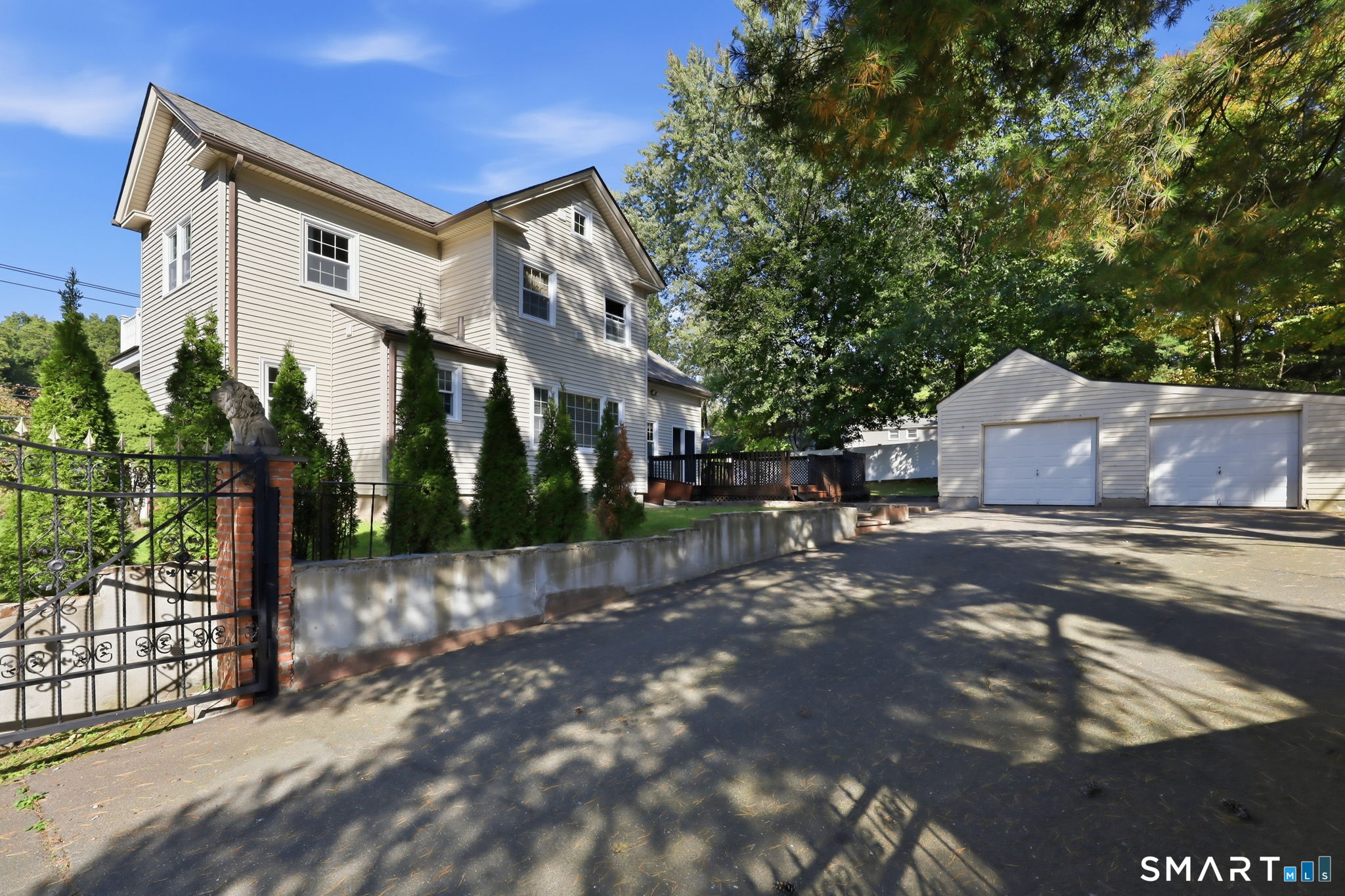 292 Charter Oak Street Manchester CT 06040