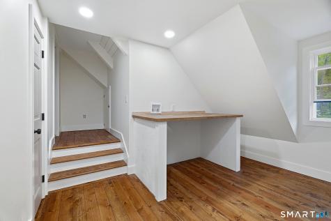 136 Goose Hill Road Chester CT 06412