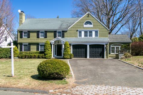 131 Sasco Hill Road Fairfield CT 06824