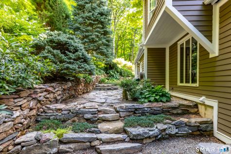 91 Muller Road Kent CT 06757
