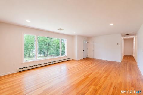 2 Sherwood Lane Norwich CT 06360