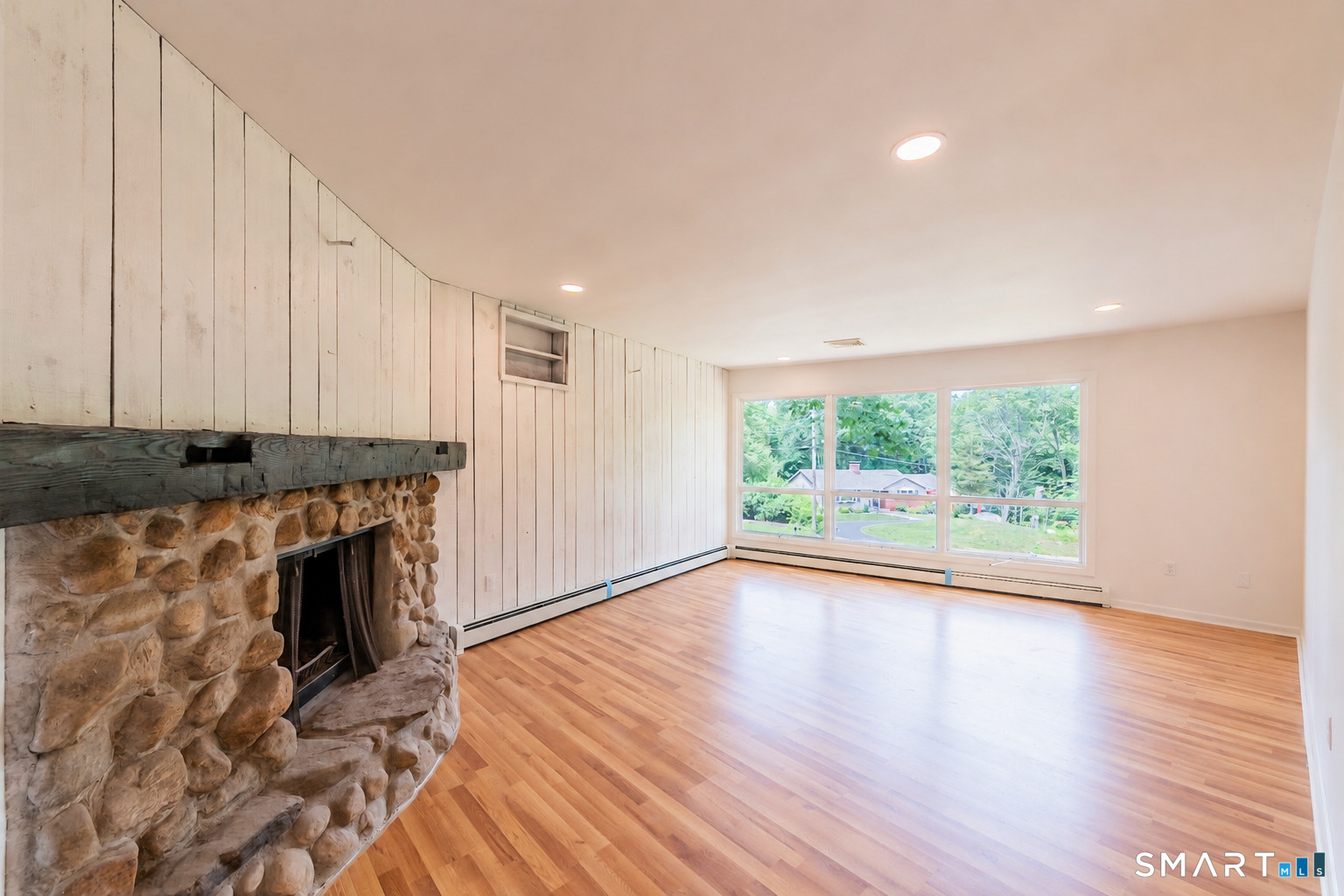 2 Sherwood Lane Norwich CT 06360