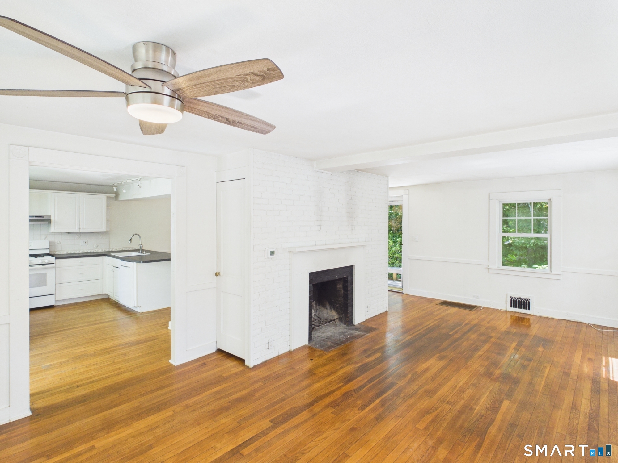 32 Liberty Street Madison CT 06443