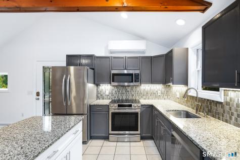 32 Liberty Street Madison CT 06443