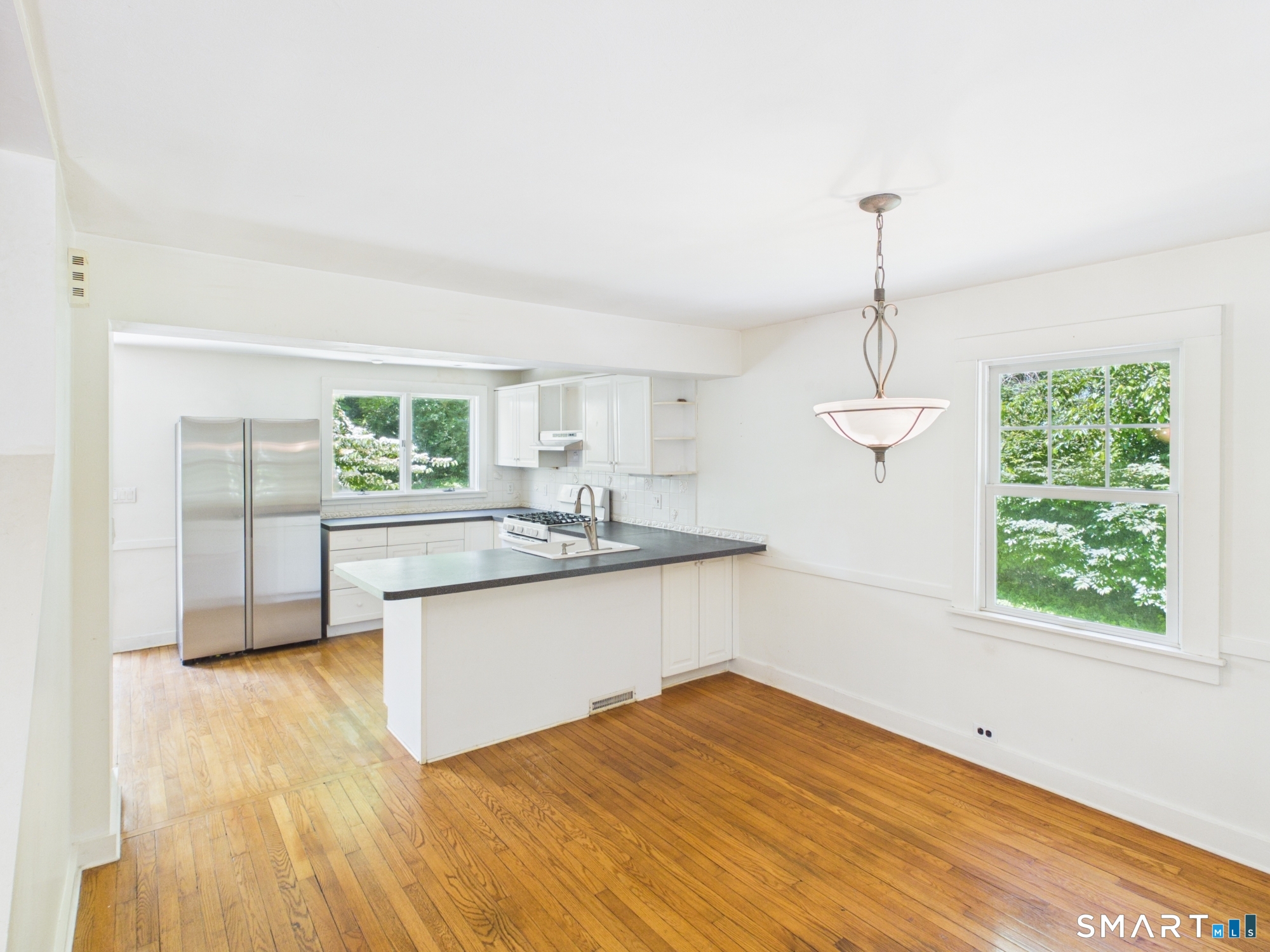 32 Liberty Street Madison CT 06443