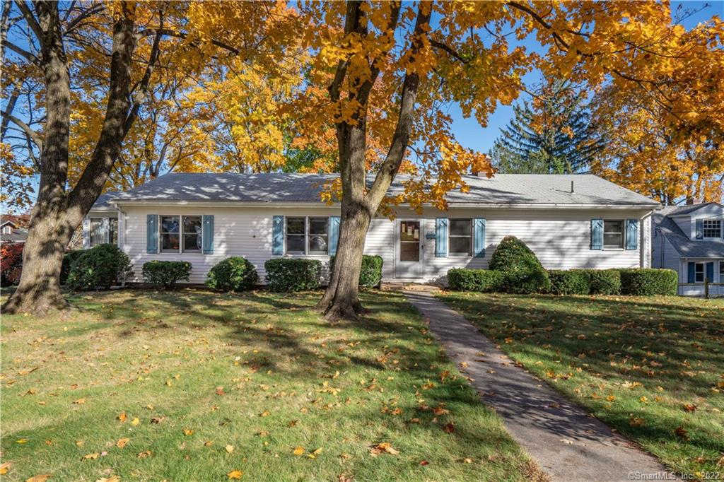 6 Homecrest Street Newington CT 06111