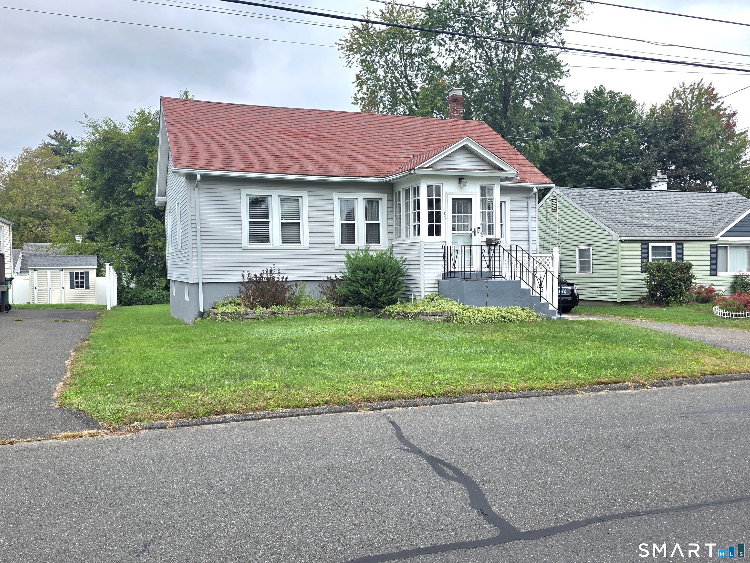 40 Englewood Avenue Bloomfield CT 06002