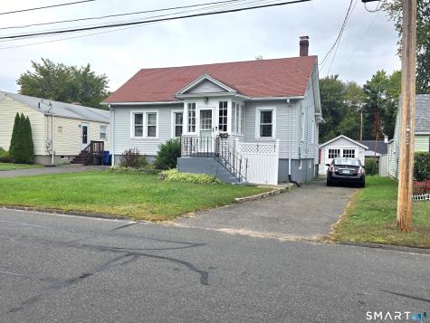 40 Englewood Avenue Bloomfield CT 06002