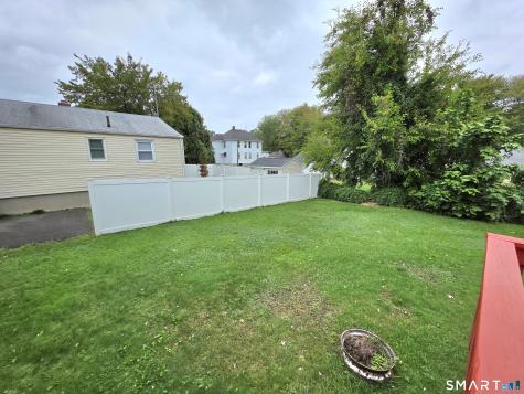 40 Englewood Avenue Bloomfield CT 06002