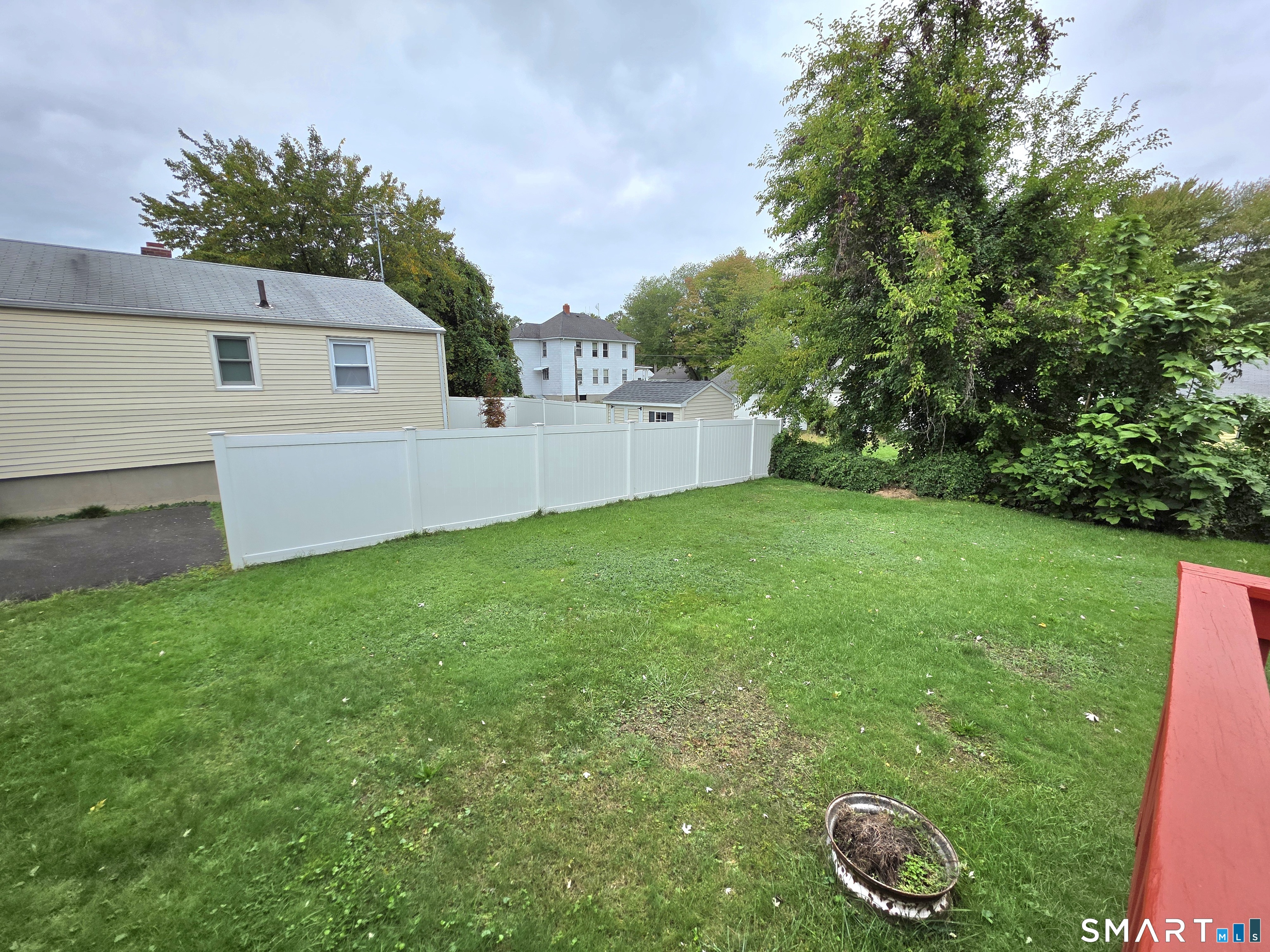 40 Englewood Avenue Bloomfield CT 06002