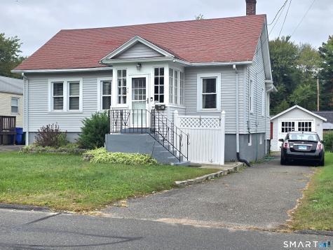 40 Englewood Avenue Bloomfield CT 06002
