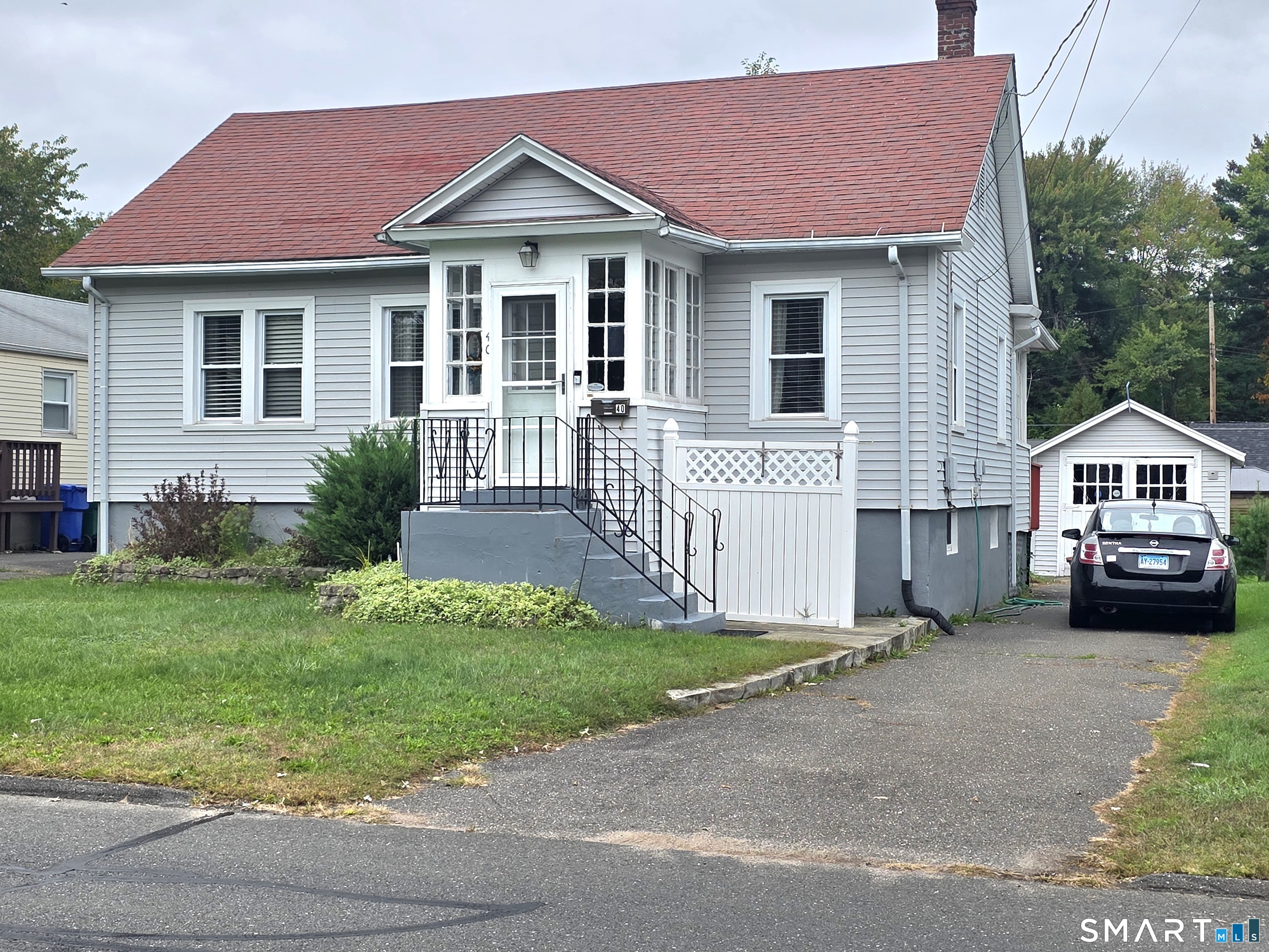 40 Englewood Avenue Bloomfield CT 06002