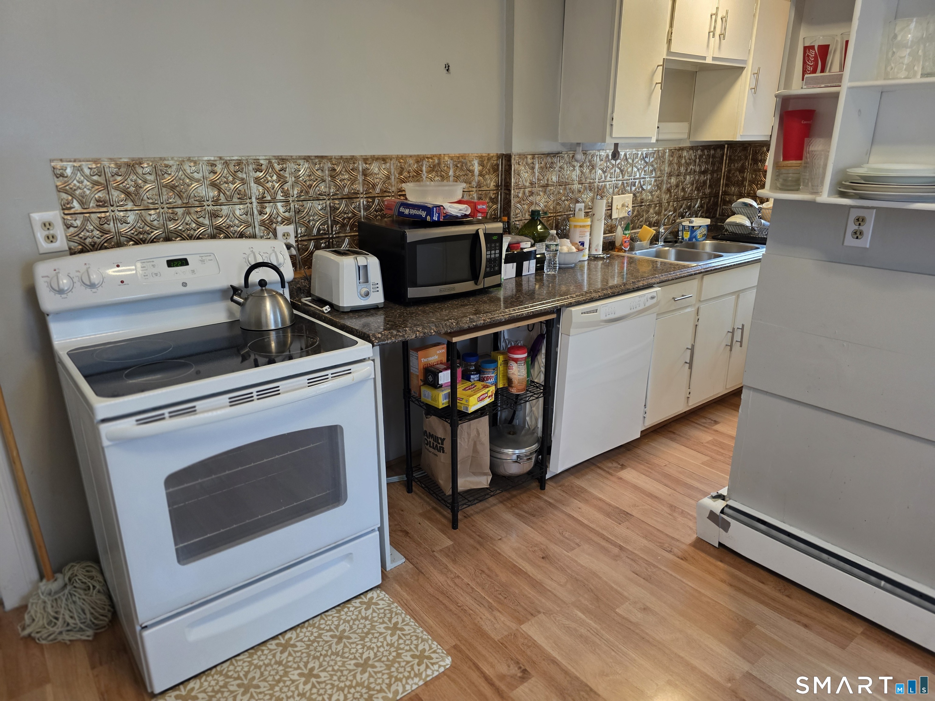 40 Englewood Avenue Bloomfield CT 06002